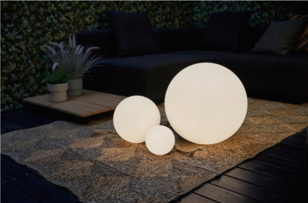 LIGHT Outdoor Lamp - Image 6