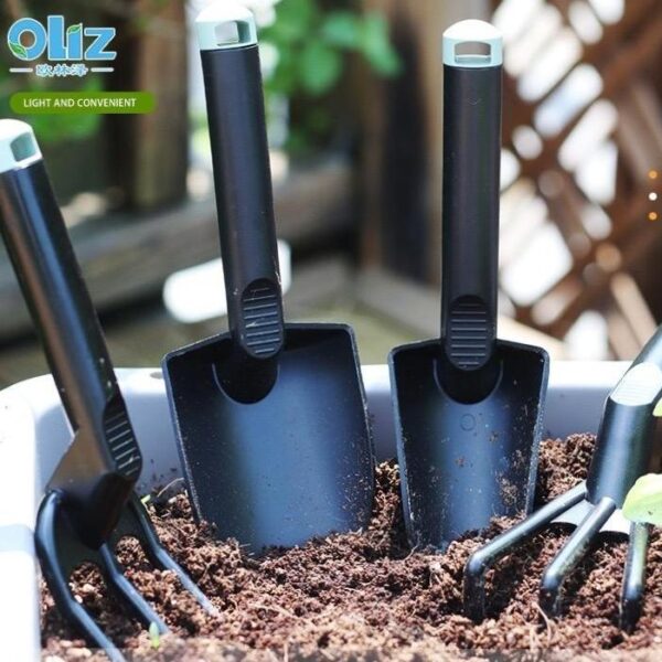 gardening tools